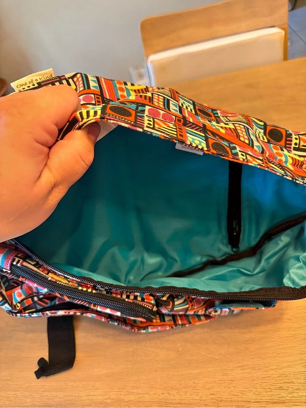 KAVU Rope Sling Bag Colorful Geometric Pattern - Picture 2 of 6